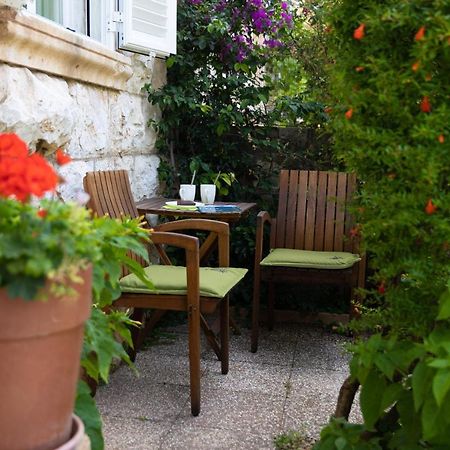Guest House Cinema Close To Port Ντουμπρόβνικ Εξωτερικό φωτογραφία
