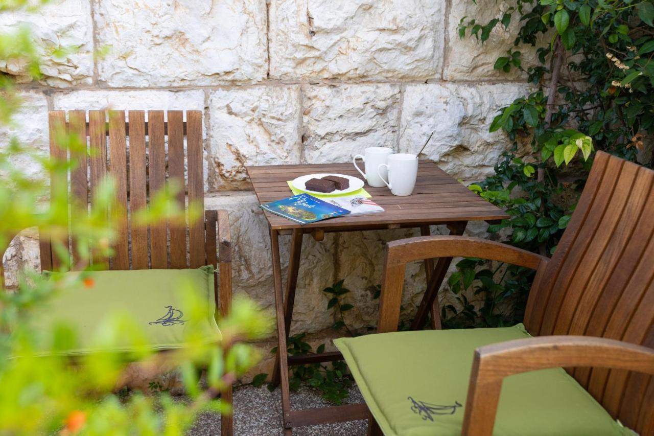 Guest House Cinema Close To Port Ντουμπρόβνικ Εξωτερικό φωτογραφία